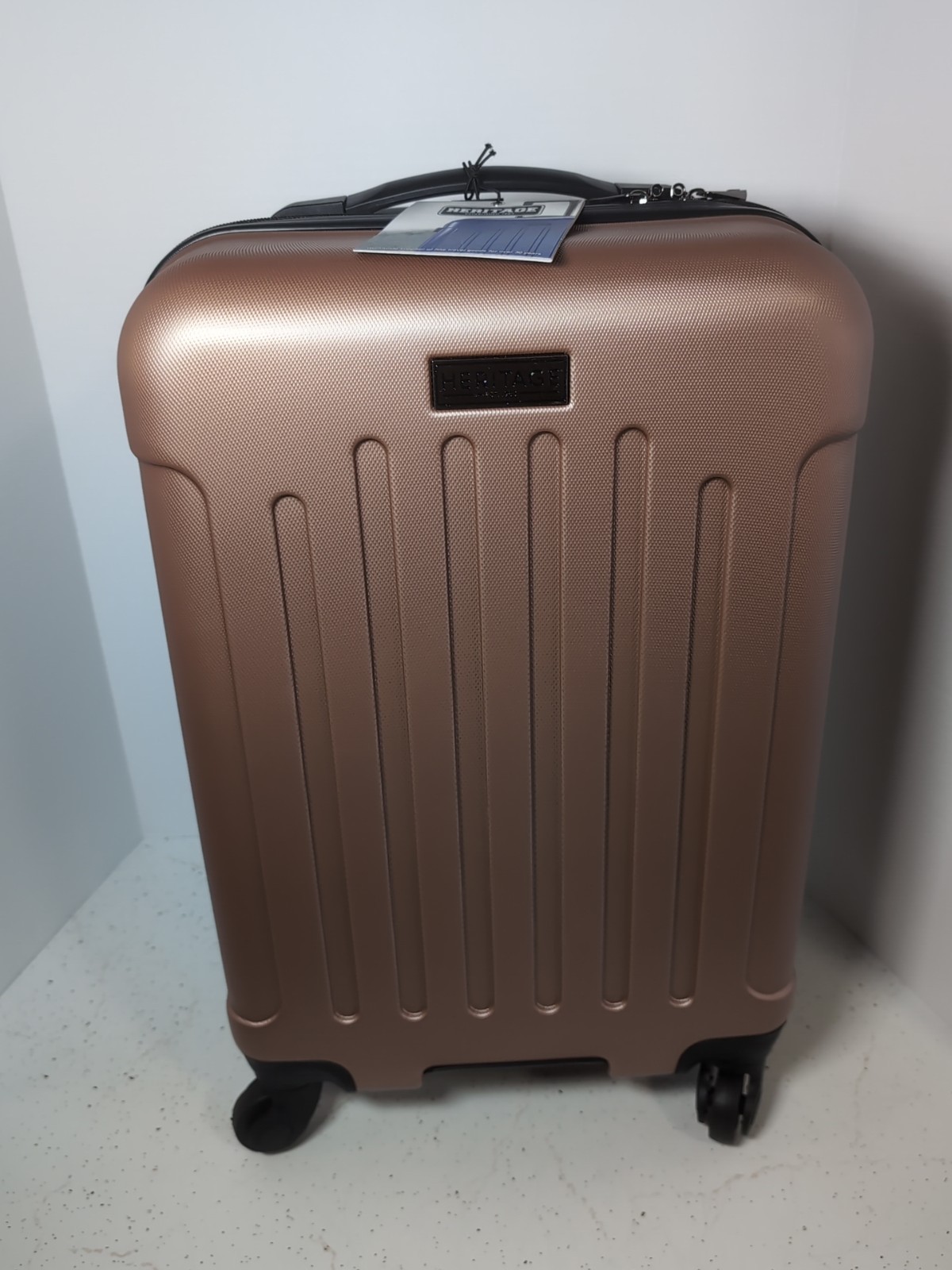 Heritage Lincoln Park 20" Lightweight ABS 4-Wheel Carry-On H