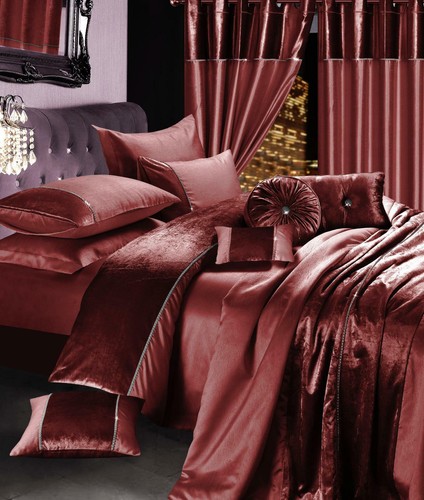 ROT CRUSHED VELVET DEKORATIVE BETTWÄSCHE SET BETTDECKE BETTBEZUG BETTLAKEN Diamante  - Bild 1 von 4