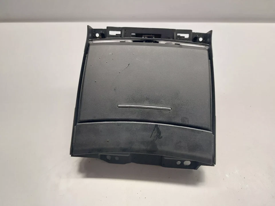 CHRYSLER 300C CENTRE TWIN CUP HOLDER TRIM 2007 1057320XDVAB - Image 2 of 4