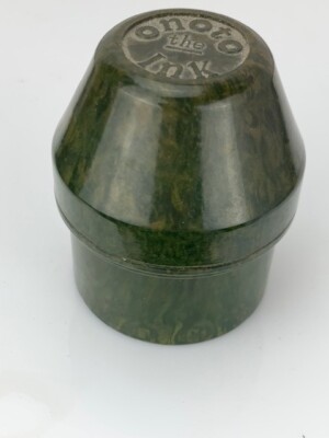 Onoto Green Bakelite Case 57 x 67 mm  Made in England (e450)
