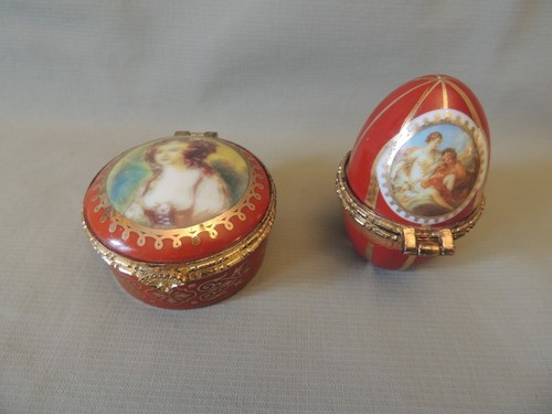 Vintage Fine porcelain 2 miniatures trinket box decorated - Picture 1 of 10
