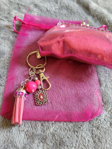 New Handmade Key Chain Ring Beaded Tassel Change Purse Charm New Pink Bling - Picture 3 of 3