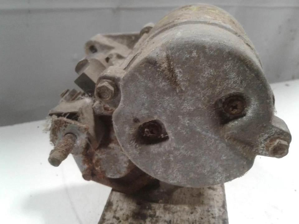 Motor de arranque usado se adapta a: Dodge Stratus SDN 2001 2,4 grado B Foto 2 de 4