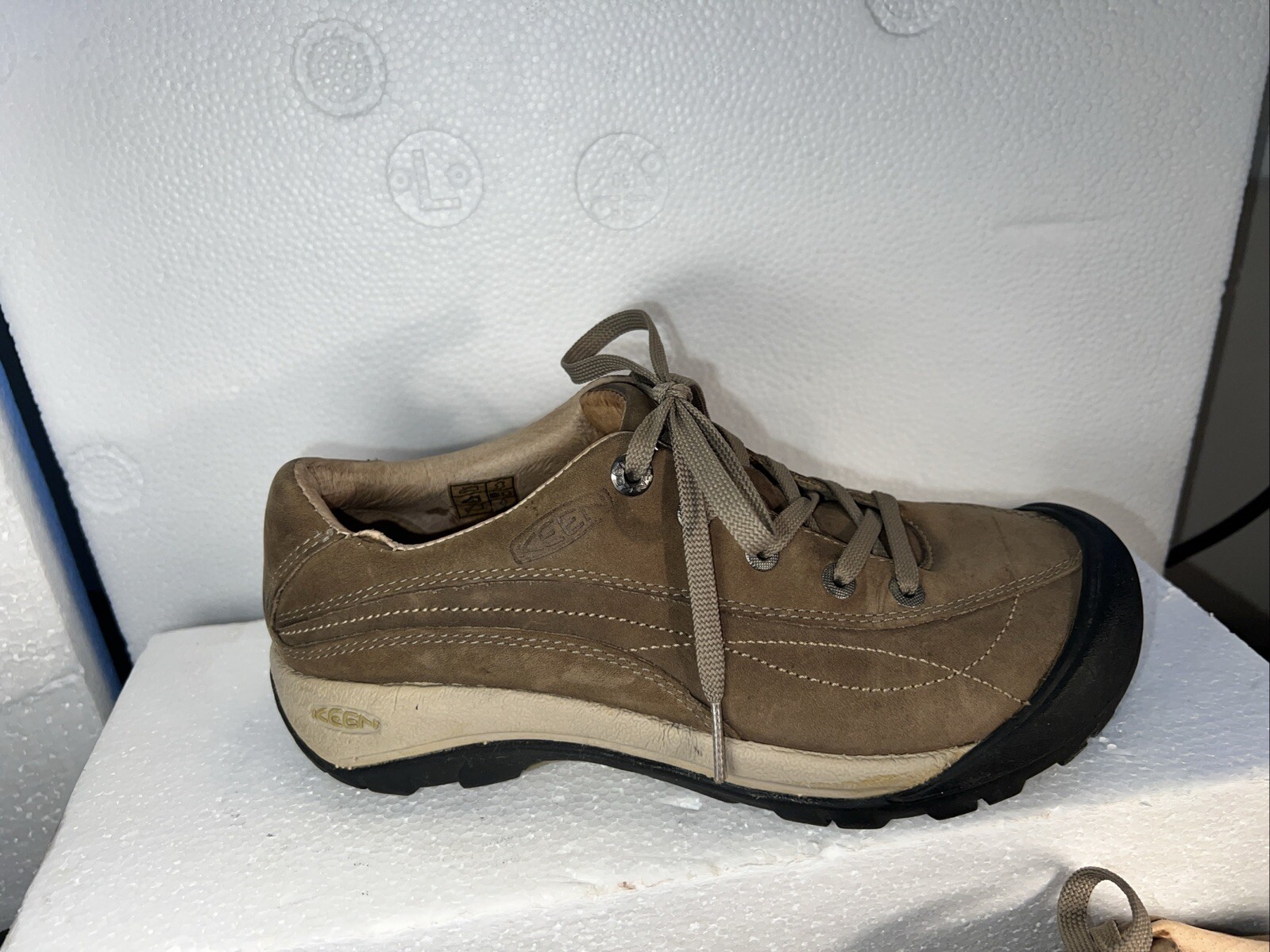 Scarpa stringata Keen donna Lt. marrone comoda passeggio escursionismo pelle taglia 7