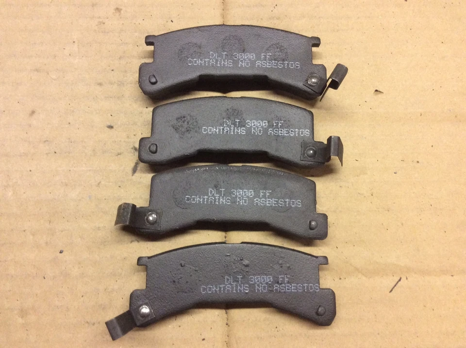 Pastillas de freno de disco traseras Delta 763-D301 orgánicas nuevas Foto 3 de 4