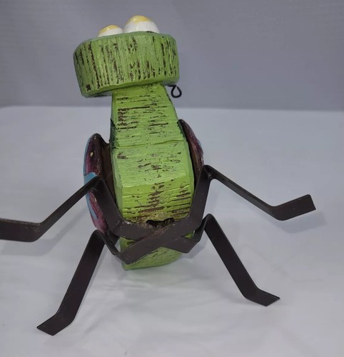 Three Primitive Looking Wood and Metal Bugs Garden Outdoor Decor - Picture 8 of 20