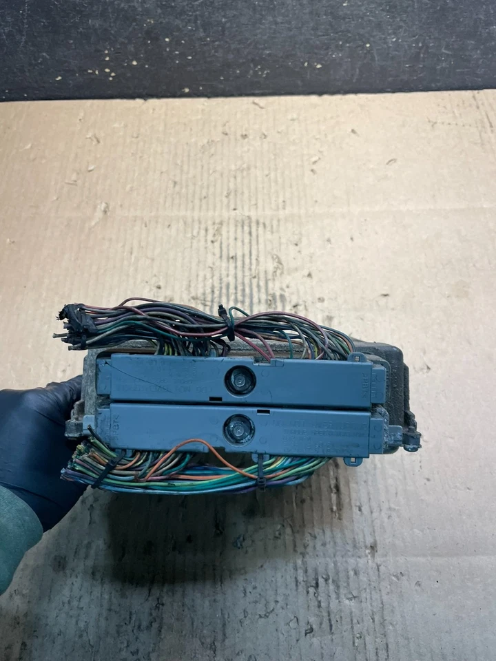 Chevrolet Silverado 2005-2007 control del motor ECM 12602801 u9398 DG Foto 2 de 4