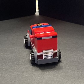 LEGO CITY  60004  FIRE TRUCKS  AND MINIFIGURES ONLY