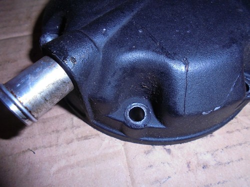 TRIUMPH TROPHY 1200 '91-95 LEFT HAND ENGINE CASING 1260245 - Picture 2 of 5