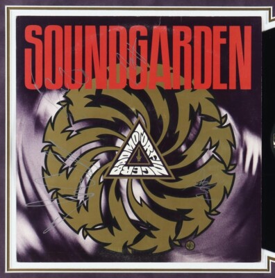 SOUNDGARDEN Signed Vinyl Record Display JSA COA BADMOTORFINGER