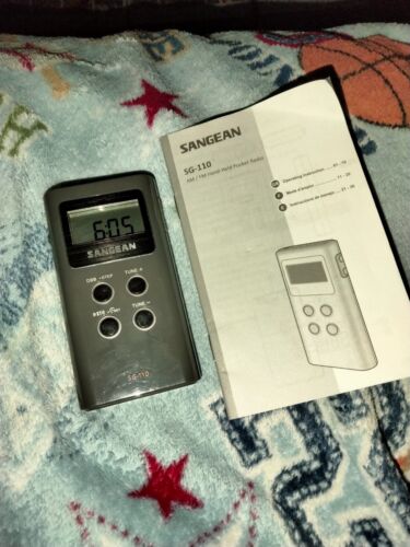Sangean Sg-110 dunkelgrau AM/FM Stereo Digital Tuning Pocket R (sg110) - Bild 1 von 5