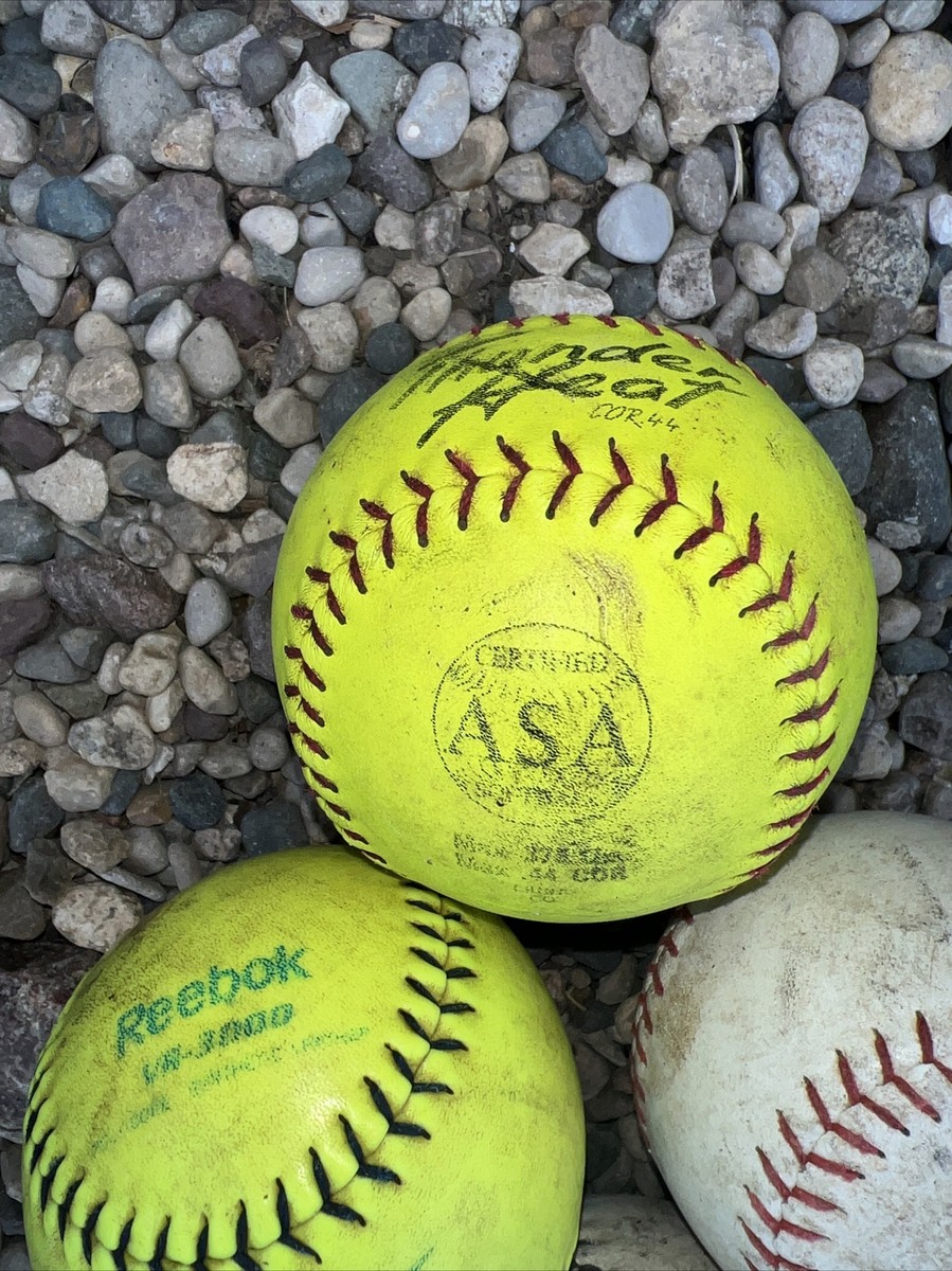 Lot De 9 Balles De Softball Dudley Thunder Heat ASA 12 Pouces, 375 Compression, Surpiqûres Surélevées