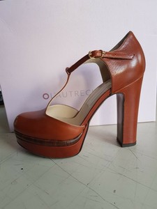 scarpe color cuoio tacco Off 64% - www.vaddyfreshfish.com