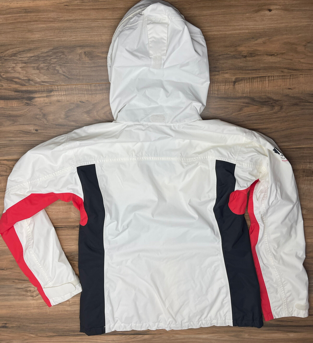 Helly Hansen Women&rsquo;s Large Offshore Rain Coat Hellytech White
