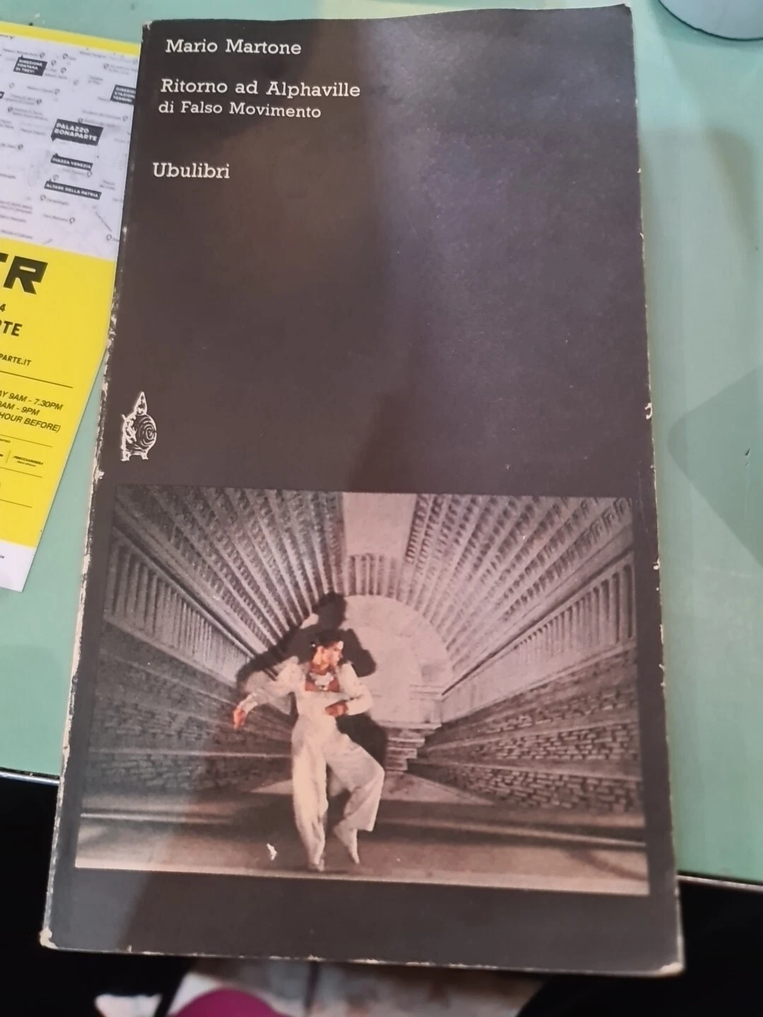 Foto 1 di 7