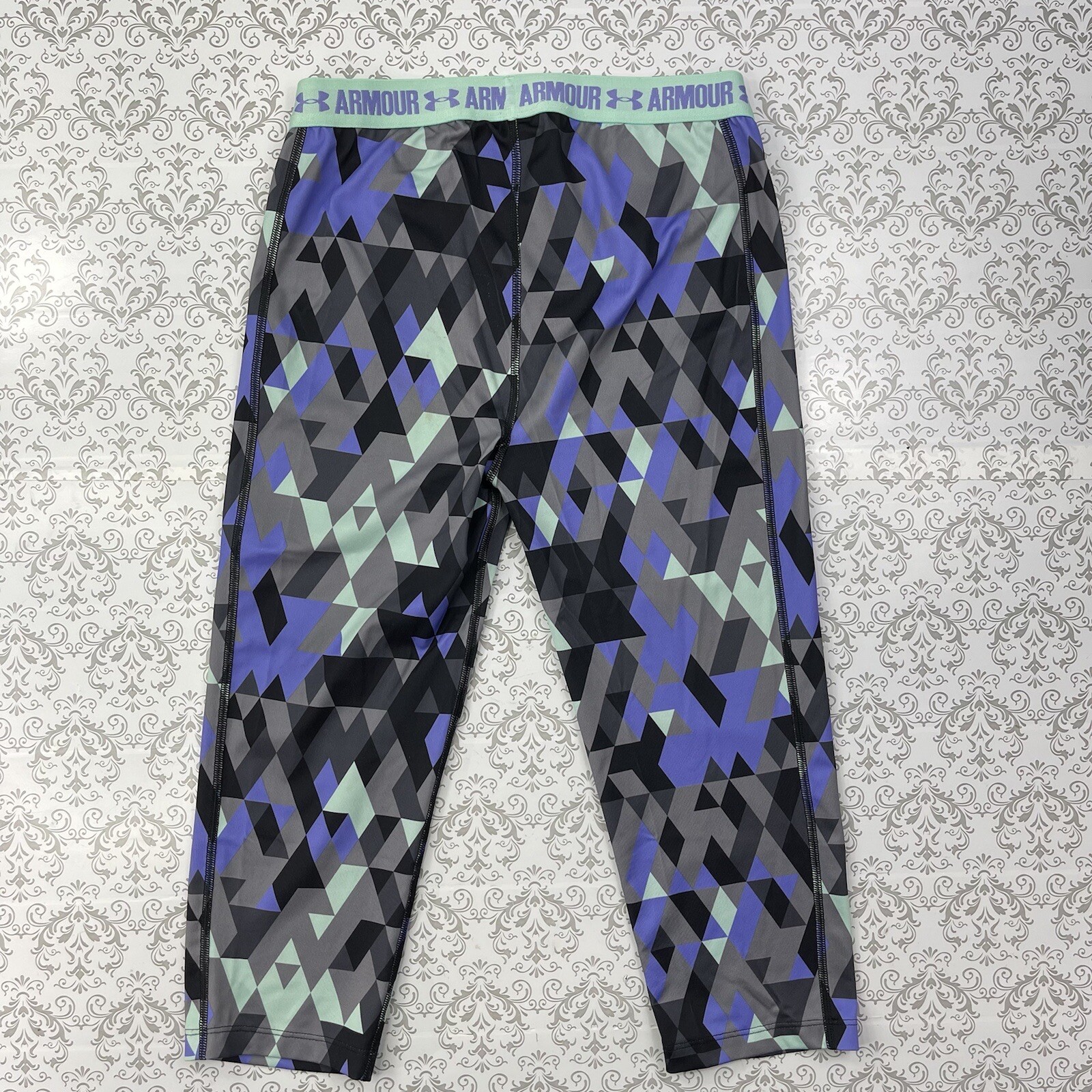 Under Armour Geometric Illusion Effect Multicolor… - image 12