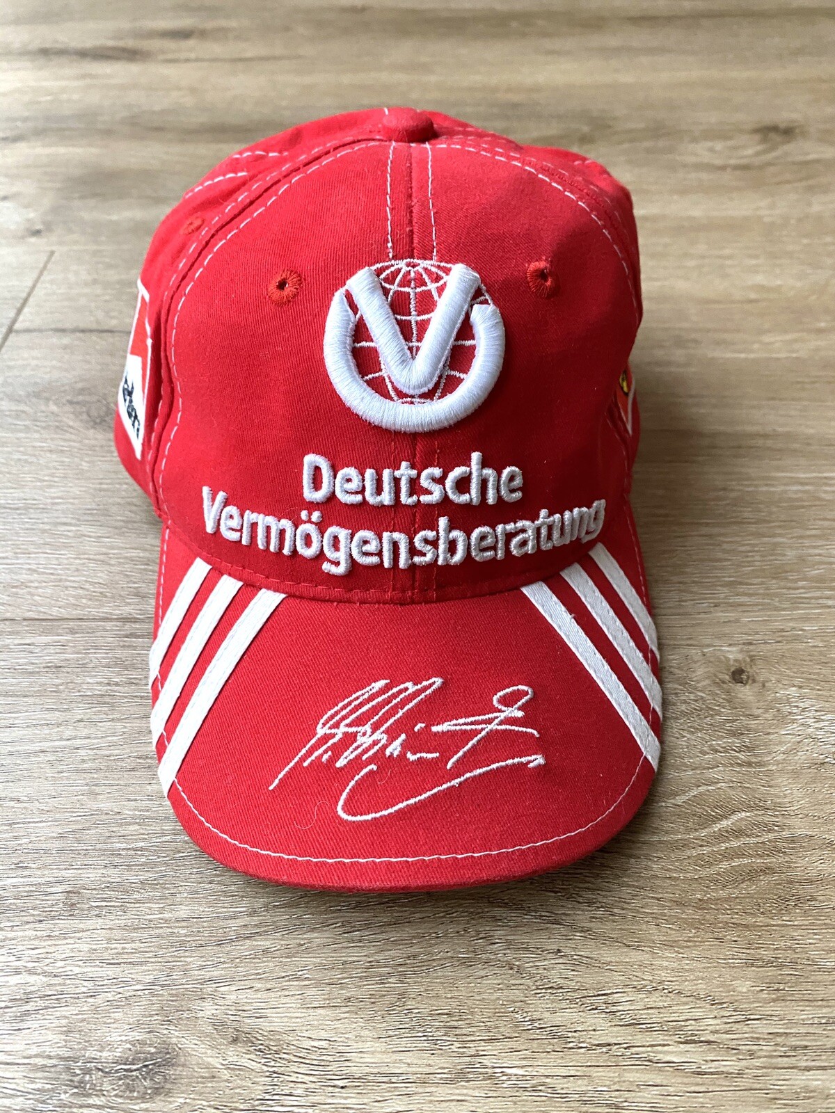 PetitecasquettepersonnelleAdidasMichaelSchumacherFerrari2004,1/1supermégarare.