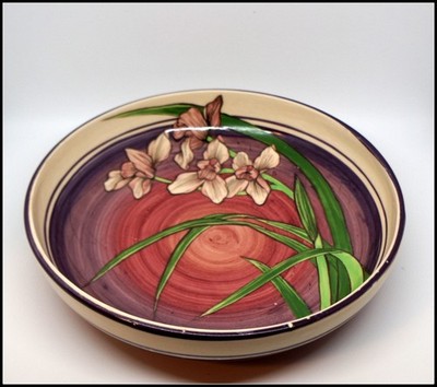 Lakshmi Studio Art Pottery 9.5'' Art Bowl Hand Painted Iris Floral Signed #N1240