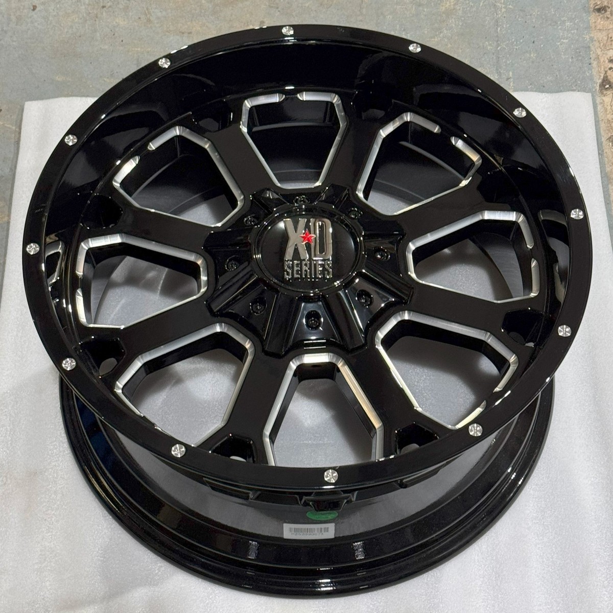 XD82529067300 / XD Series XD825 Buck 25 20x9 6x135 / 6x5.5 0mm BL1