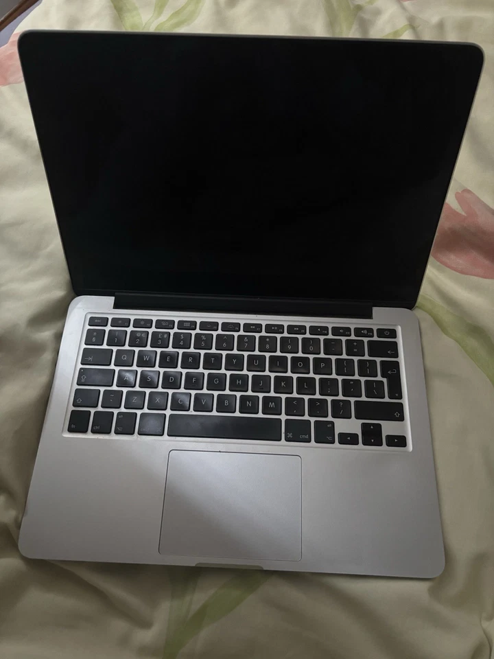 Apple MacBook Pro 13" 2012 · i5 · 8GB · 258GB, photo 1 of 3