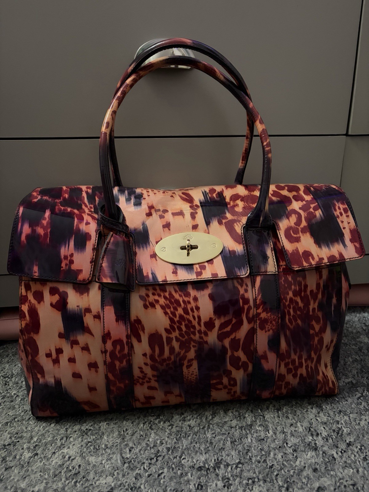 MULBERRY BAYSWATER PATENT LOOPY LEOPARD PLUM PINK HANDBAG VERY RARE COLLECTORS