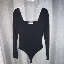 Aritzia Babaton Contour Black Long Sleeve Square Neck Snap Bodysuit; Size SMALL