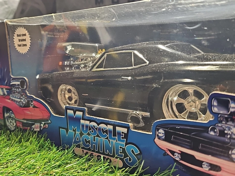 Vntg 2002 Muscle Machines 1966 Pontiac GTO 1:18 Scale Diecast Car - Image 3 of 4