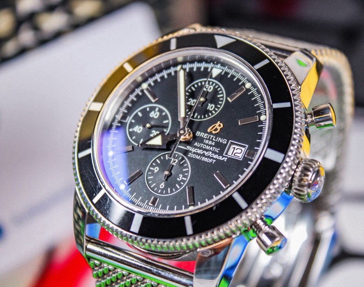 Breitling Superocean A13320 View 6