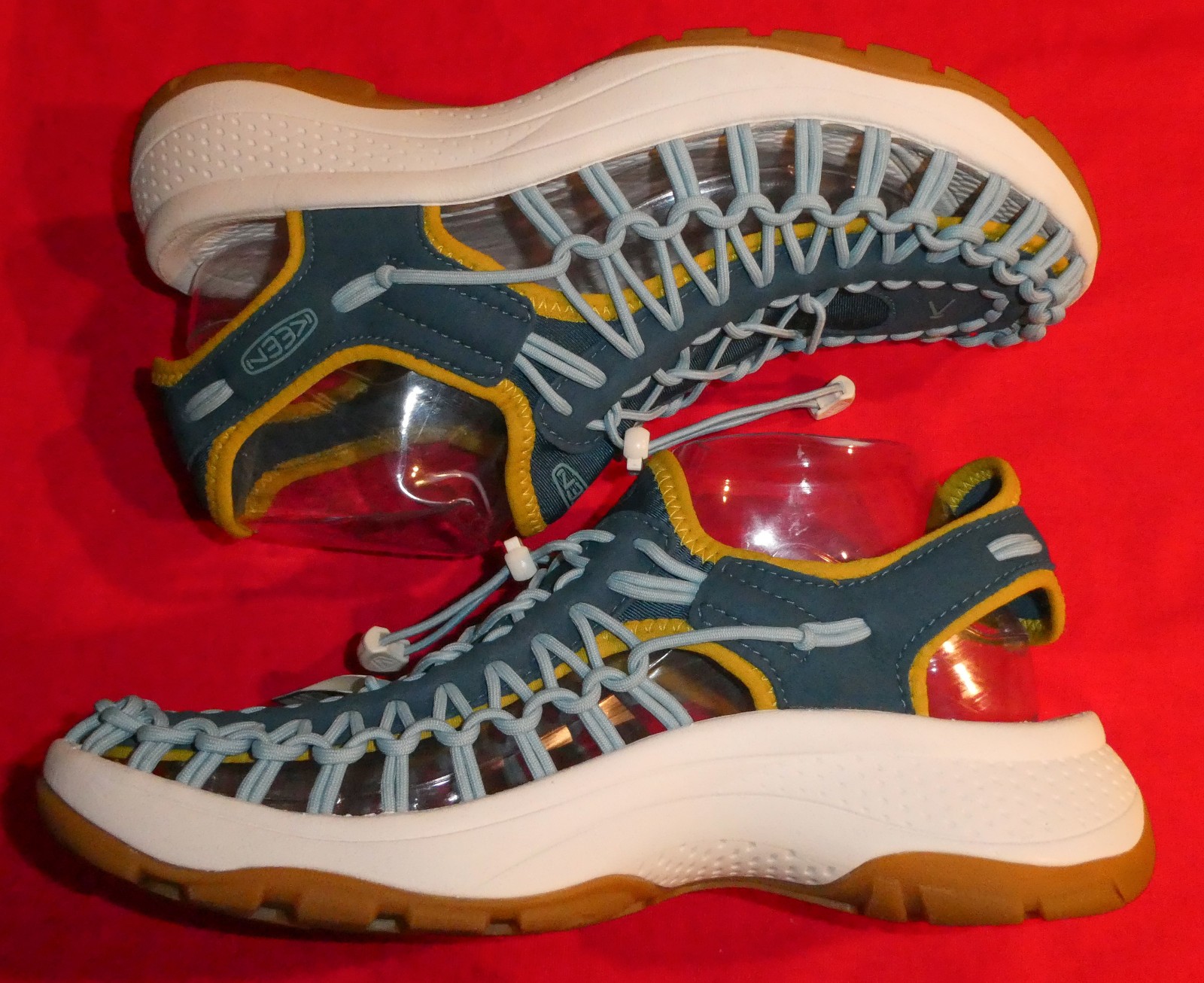 NWOB Sandali Keen Uneek Astoria donna 9 US (39 5 EU)