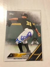 Pittsburgh Pirates YEUDY GARCIA Signed Topps Card