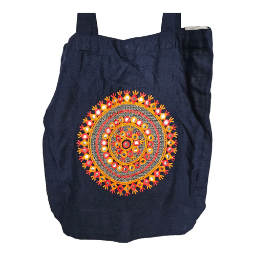Bohemian Hippie Mandala Beuteltasche Buchtasche von IAIA Fashion dunkelblau mit orange & rot - Bild 2 von 5