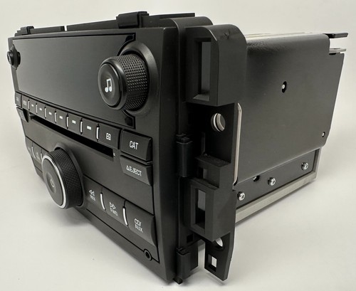 2010-2012 CHEVROLET COLORADO CANYON OEM CD/MP3 Player RADIO 25998449, UNLOCKED - Picture 8 of 14