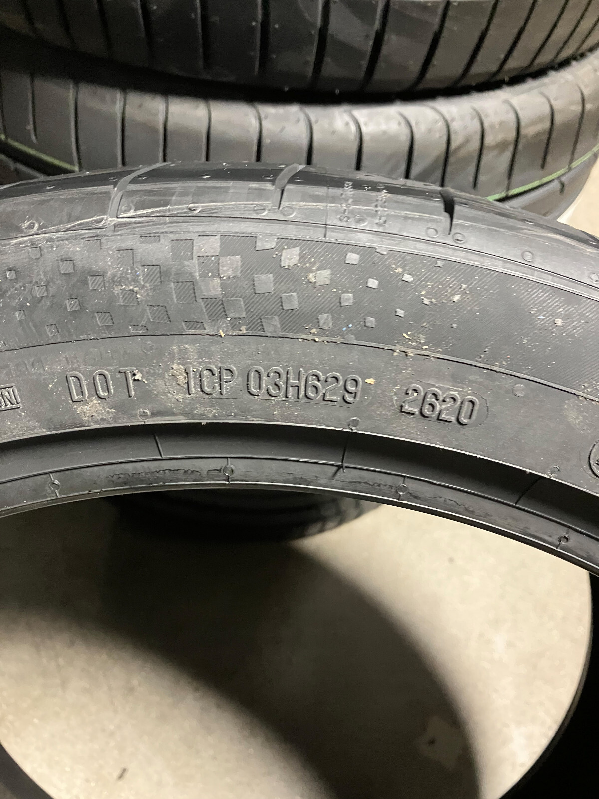 2 New 285 35 19 Continental Sport Contact-6* Tires