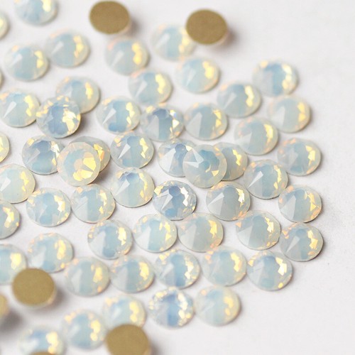 8 big 8 Small Flatback Diamond Gmes non hotfix Glass rhinestones For Nail Art - Picture 42 of 49