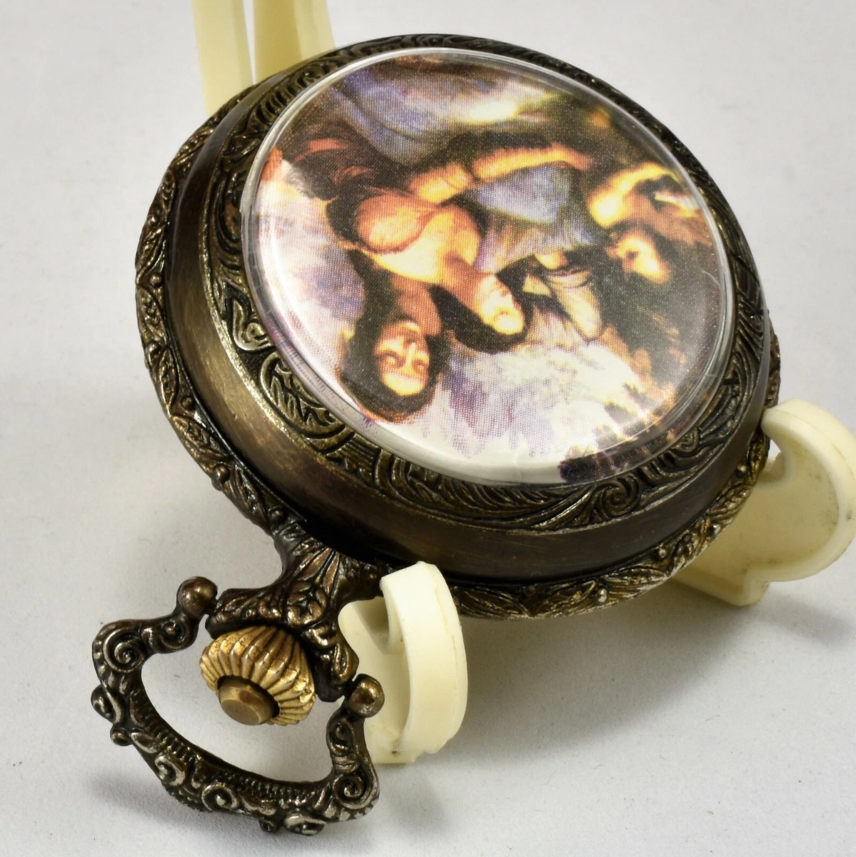 Round Shape Lady & Baby Hugging Painting Chain Pocket Watch n345S Round Shape Lady & Baby Hugging Painting Chain Pocket Watch n345S
