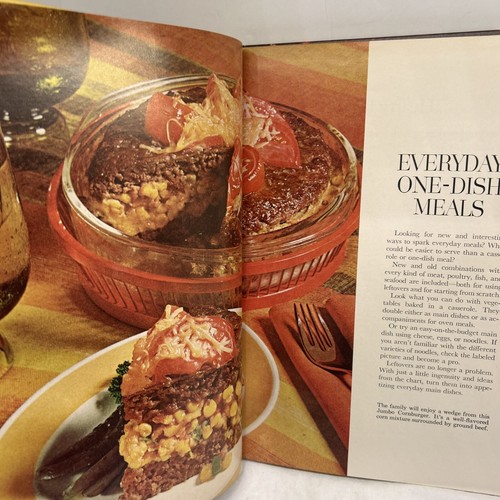 Vintage Better Homes and Gardens Casserole Cook Book - Hardcover 1968 - 第 8/24 張圖片
