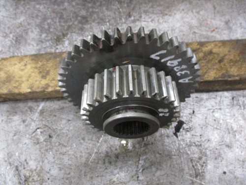Case 480B Backhoe Transmission 3rd & 4th Gear A38917 Tractor - Picture 3 of 9