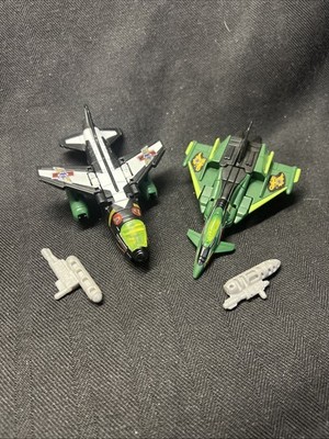 Transformers G2 Skyscorchers Terradive Eagle Eye Lot Jets with Guns 1993 Vintage