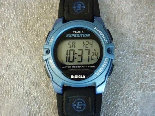 VINTAGE TIMEX EXPEDITION QUARTZ WATCH WOMENS INDIGLO DIGITAL BLUE NEW BATTERY
