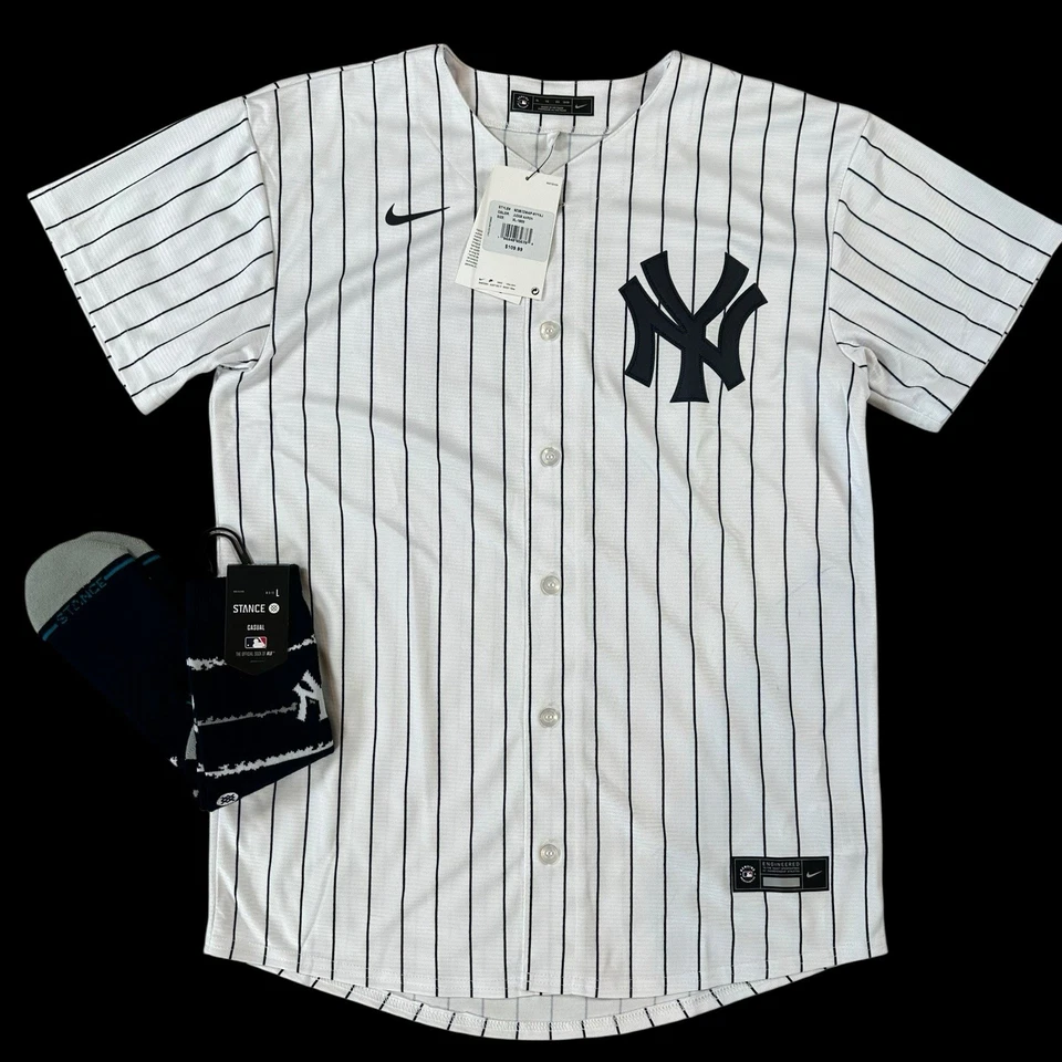 New York Yankees Youth XL Aaron Judge Home Pin Stripe Nike Youth Jersey + Socks - Image 2 of 4