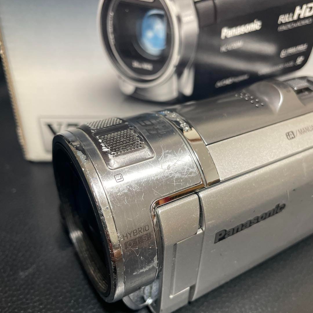 Panasonic HC-V700M Digital High Definition Video Camera
