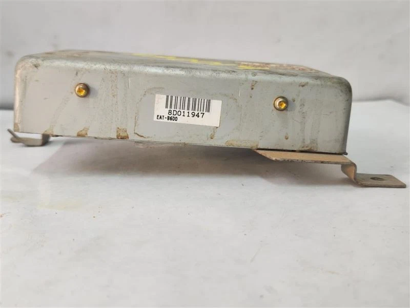 Chassis ECM Transmission Under Center Dash Fits 94-96 MAZDA MX-3 3794484 - Image 3 of 4