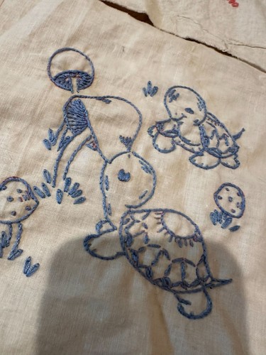 Vintage Vogart Quilt Blöcke Nr. 590C - gestempelte Stickerei Redwork & Bluework Ani - Bild 17 von 19