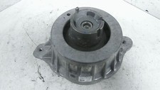 MOTORHALTER RECHTS Mercedes-Benz C Estate (S205) 2020 A2132403500 / A2382402200