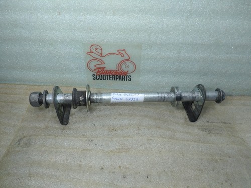 Achse Suzuki GSX 600 F GN72B Hinterrad #2