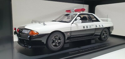 1/18 AUTOart NISSAN SKYLINE GT-R R32 BNR32 POLICE CAR