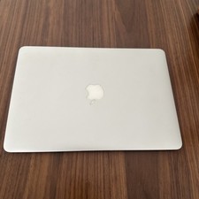 Apple MacBook Air - Silber, Retina, 13 Zoll
