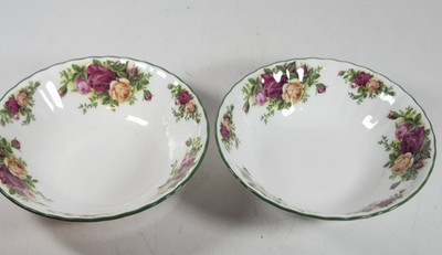 Royal Albrt OCR Set Of 2 Micro Oatmeal Bowls Cereal Soup 6 1/4'' Green Rim GUC