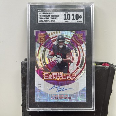 Bijan Robinson 2023 Elite Rookie Auto Purple 7/10 PSA 10 AUTO 10! JERSEY MATCH💎