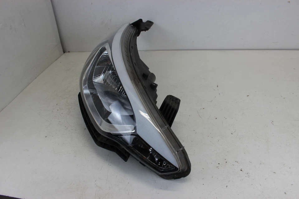 Hyundai I20 II 92102-C8 Faro Delantero Derecho Halógeno - Imagen 3 de 4